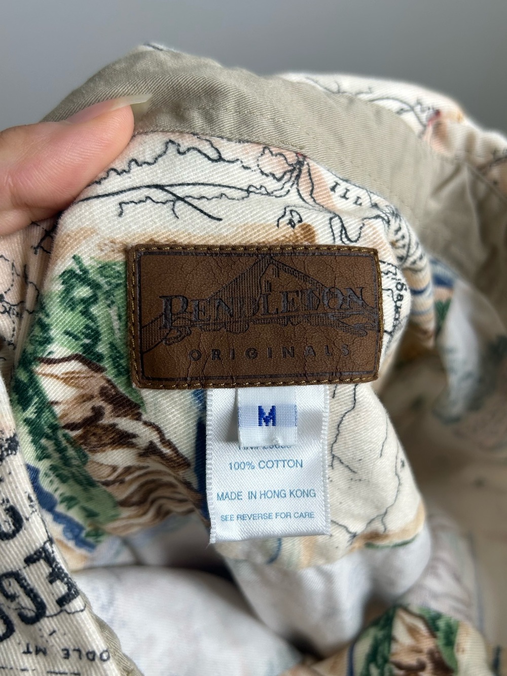 Pendleton 100% Cotton Oregon Coast Novelty Print Button Down Long Sleeve Top - Picture 15 of 16